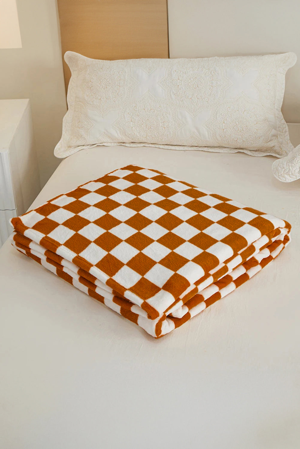 Chestnut Checkerboard Printed Soft Throw Blanket